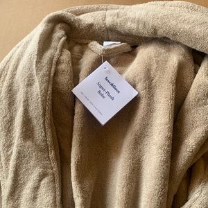 Brooklinen Super Plush Robe